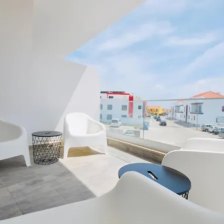 Apartment Sandra - Ferrel, Sunny Balcony, Shared Pool Ferrel (Leiria)